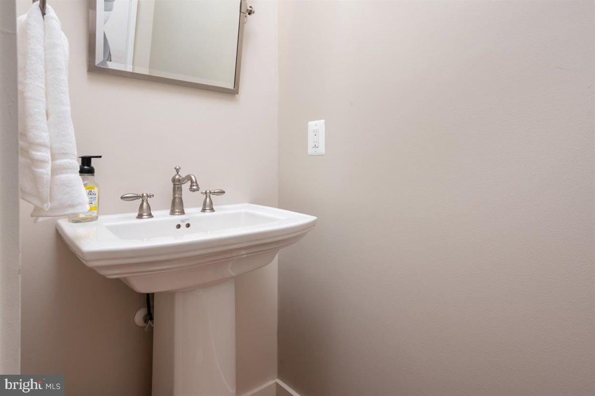 6 Waters Road Severna Park, MD 21146 - Photo 37 of 57 Gallery Image 37