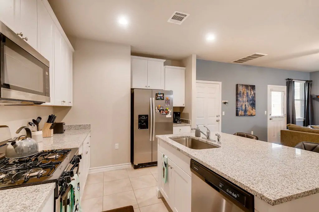 11707 Prado Ranch Boulevard Austin, TX 78725 - Photo 5 of 23