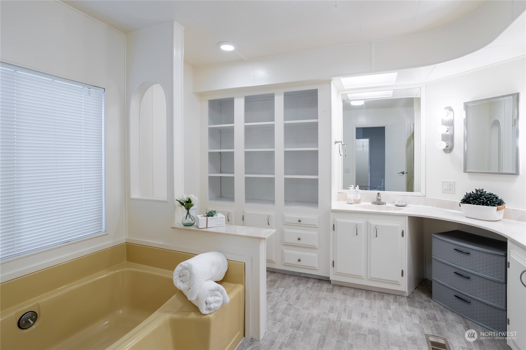 201 Union Avenue Southeast, Unit 108 Renton, WA 98059 - Photo 22 of 27