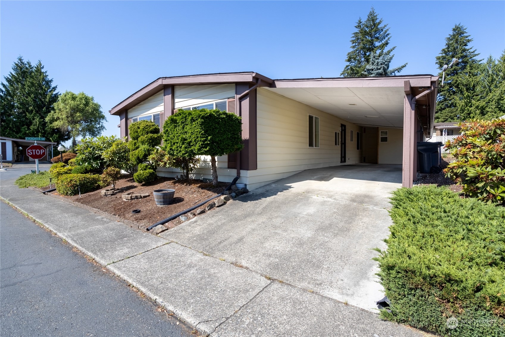 201 Union Avenue Southeast, Unit 108 Renton, WA 98059 - Photo 8 of 27