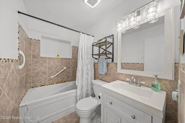 $729,000 | 121 Algonquin Terrace, Indian Harbour Beach, FL 32937