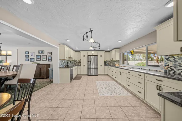 $729,000 | 121 Algonquin Terrace, Indian Harbour Beach, FL 32937