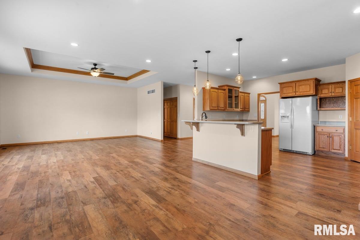 204 Grindstone Road Chatham, IL 62629 - Photo 15 of 59