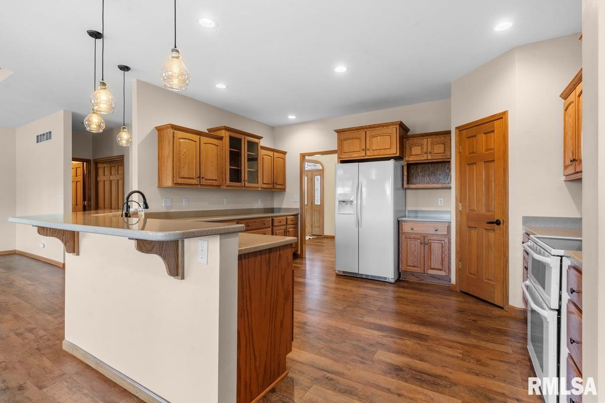 204 Grindstone Road Chatham, IL 62629 - Photo 17 of 59