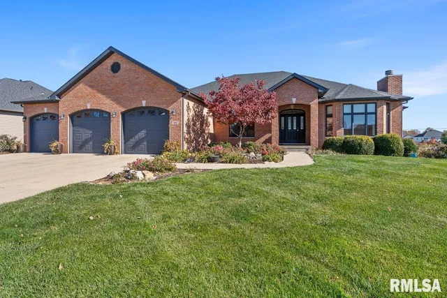 $595,000 | 204 Grindstone Road, Chatham, IL 62629