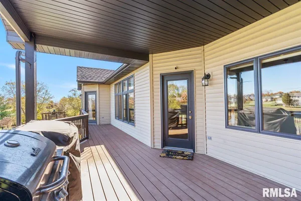 $579,000 | 204 Grindstone Road, Chatham, IL 62629