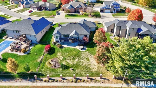 $579,000 | 204 Grindstone Road, Chatham, IL 62629