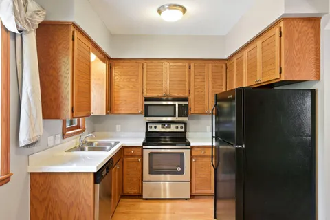 $995,000 | 197 North Kent Street, St. Paul, MN 55102