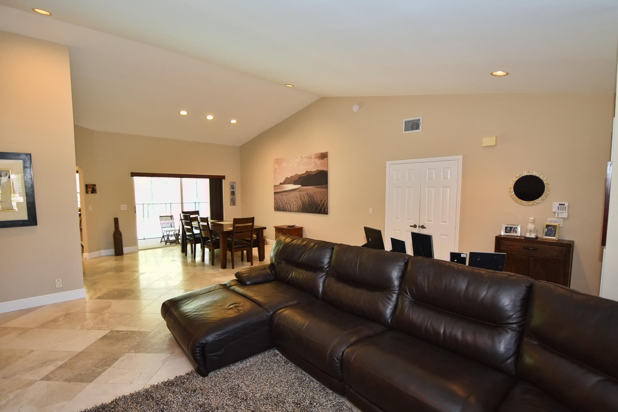 22137 Martella Avenue Boca Raton, FL 33433 - Photo 18 of 30 LIVING ROOM