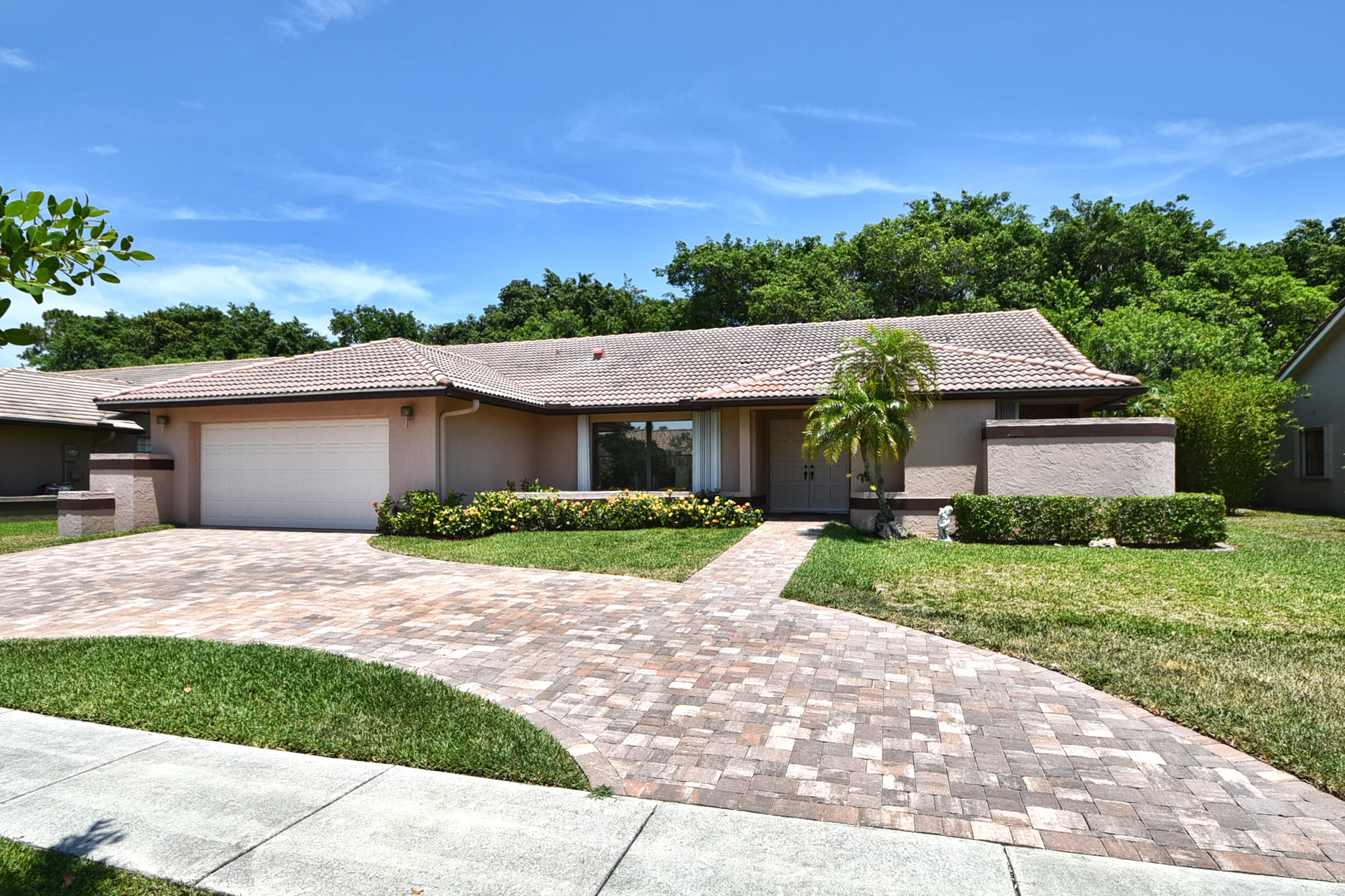 22137 Martella Avenue Boca Raton, FL 33433 - Photo 2 of 30 FRONT OF HOME