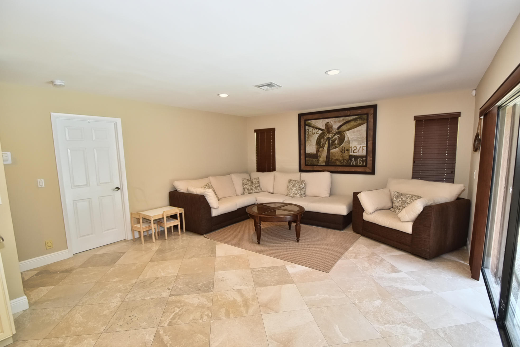 22137 Martella Avenue Boca Raton, FL 33433 - Photo 8 of 30 FAMILY ROOM