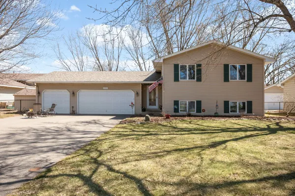 $365,000 | 12061 Ilex Street Northwest, Coon Rapids, MN 55448
