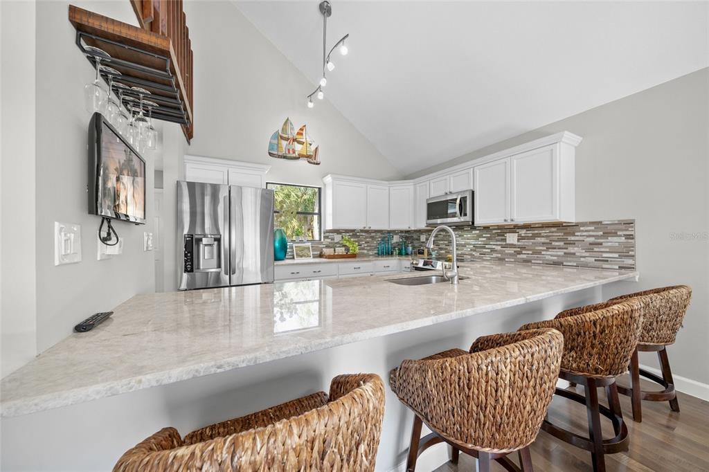 1256 Riegels Landing Drive Sarasota, FL 34242 - Photo 5 of 40