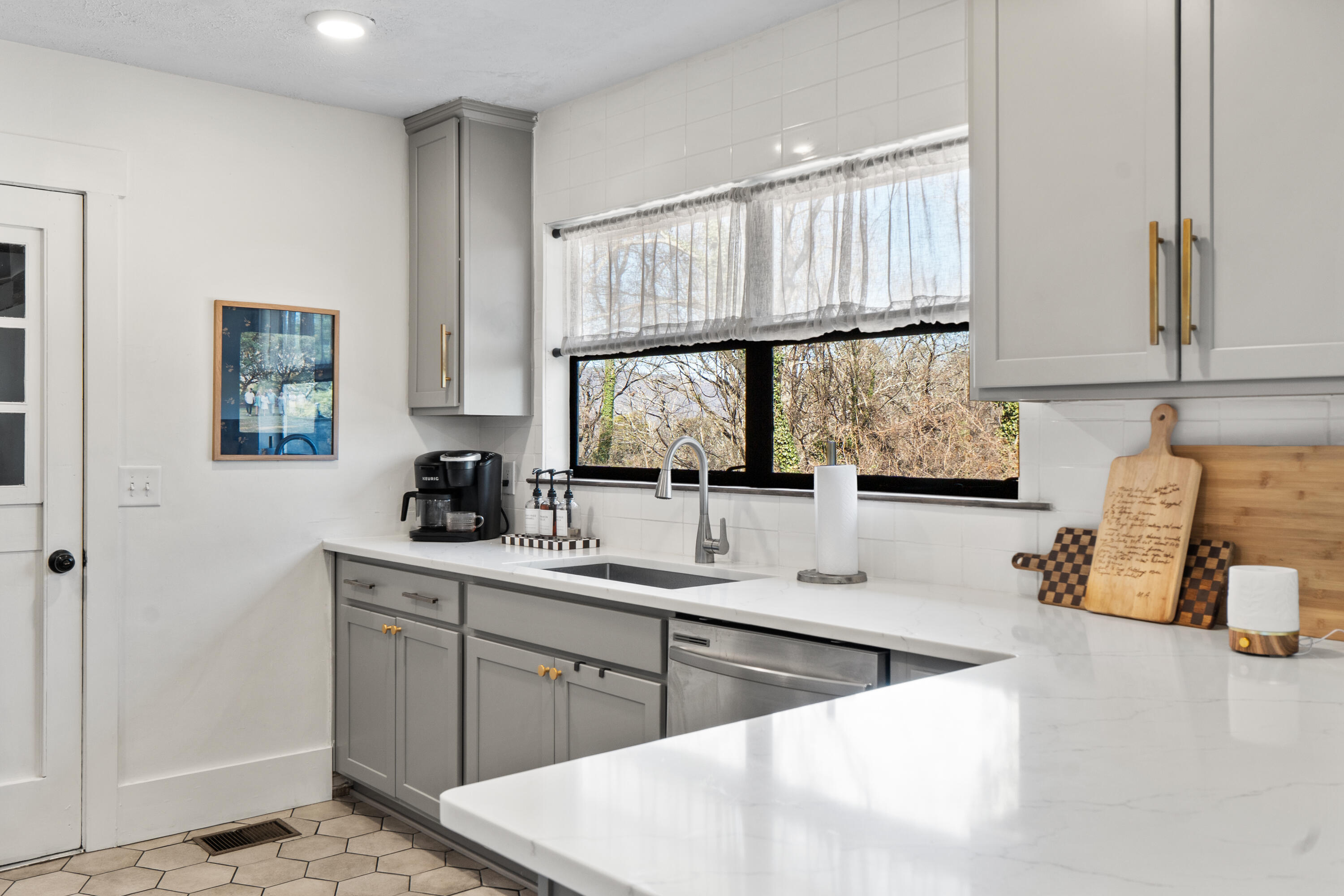 421 Gadd Road Hixson, TN 37343 - Photo 12 of 34 dsc06436