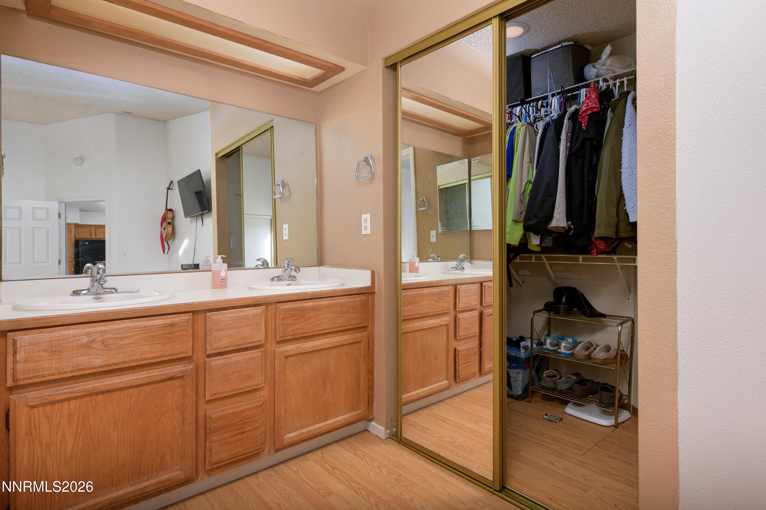 1352 Leonard Road Gardnerville, NV 89460 - Photo 11 of 23 a bathroom with a sink and a mirror
