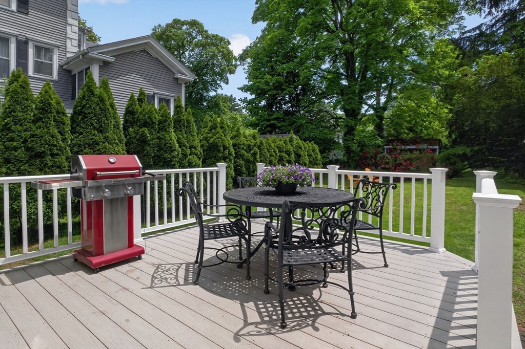 642 Worcester Street Wellesley, MA 02482 - Photo 32 of 34
