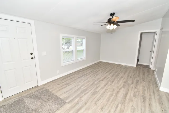 $167,500 | 110 West Goss Street, Kentland, IN 47951