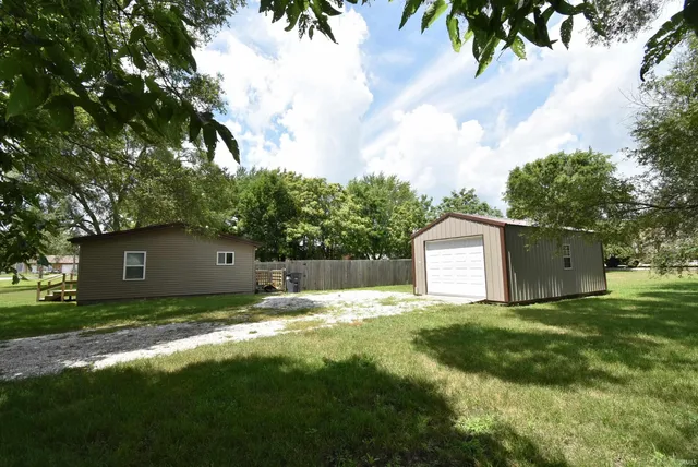 $167,500 | 110 West Goss Street, Kentland, IN 47951