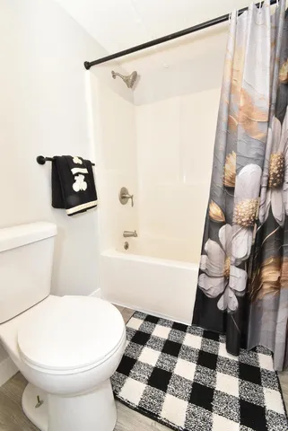 $167,500 | 110 West Goss Street, Kentland, IN 47951