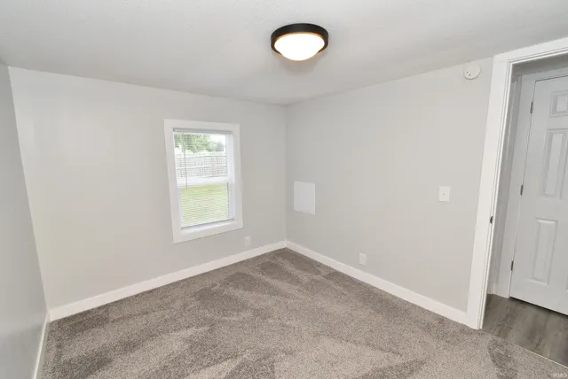 $167,500 | 110 West Goss Street, Kentland, IN 47951