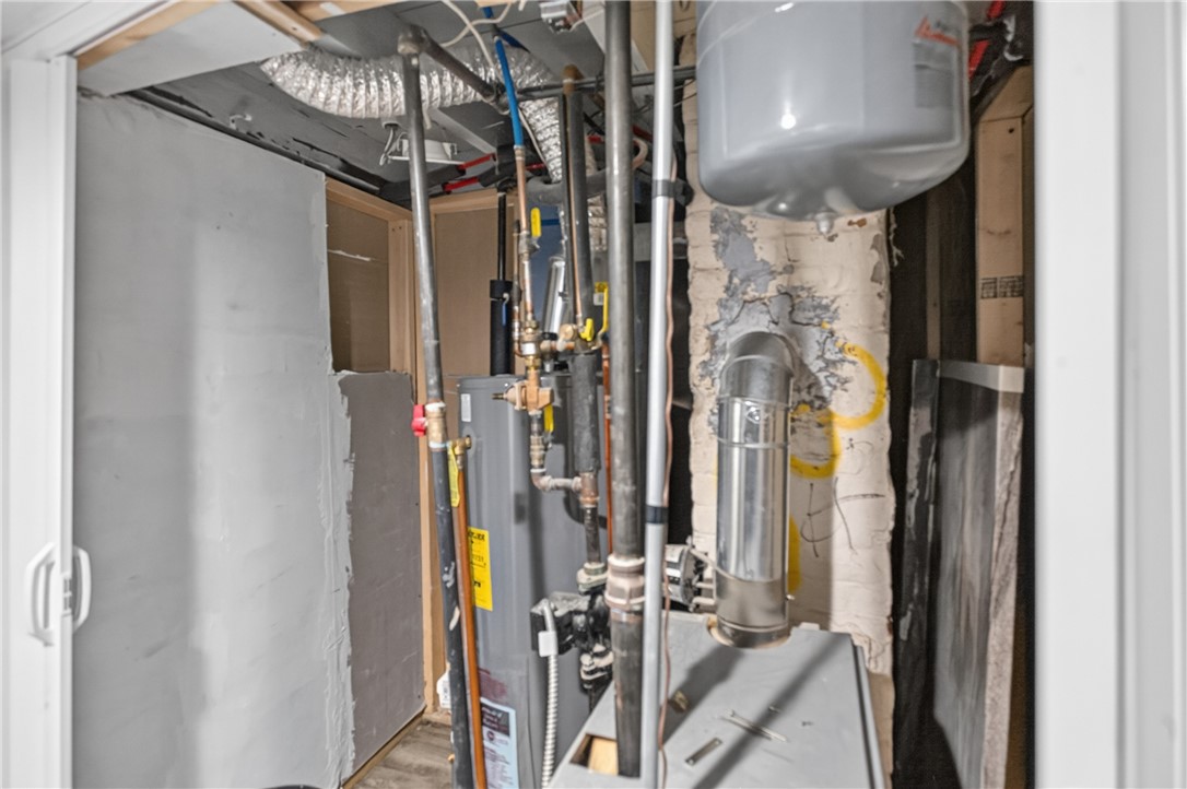 82 Perry Street Central Falls, RI 02863 - Photo 42 of 50