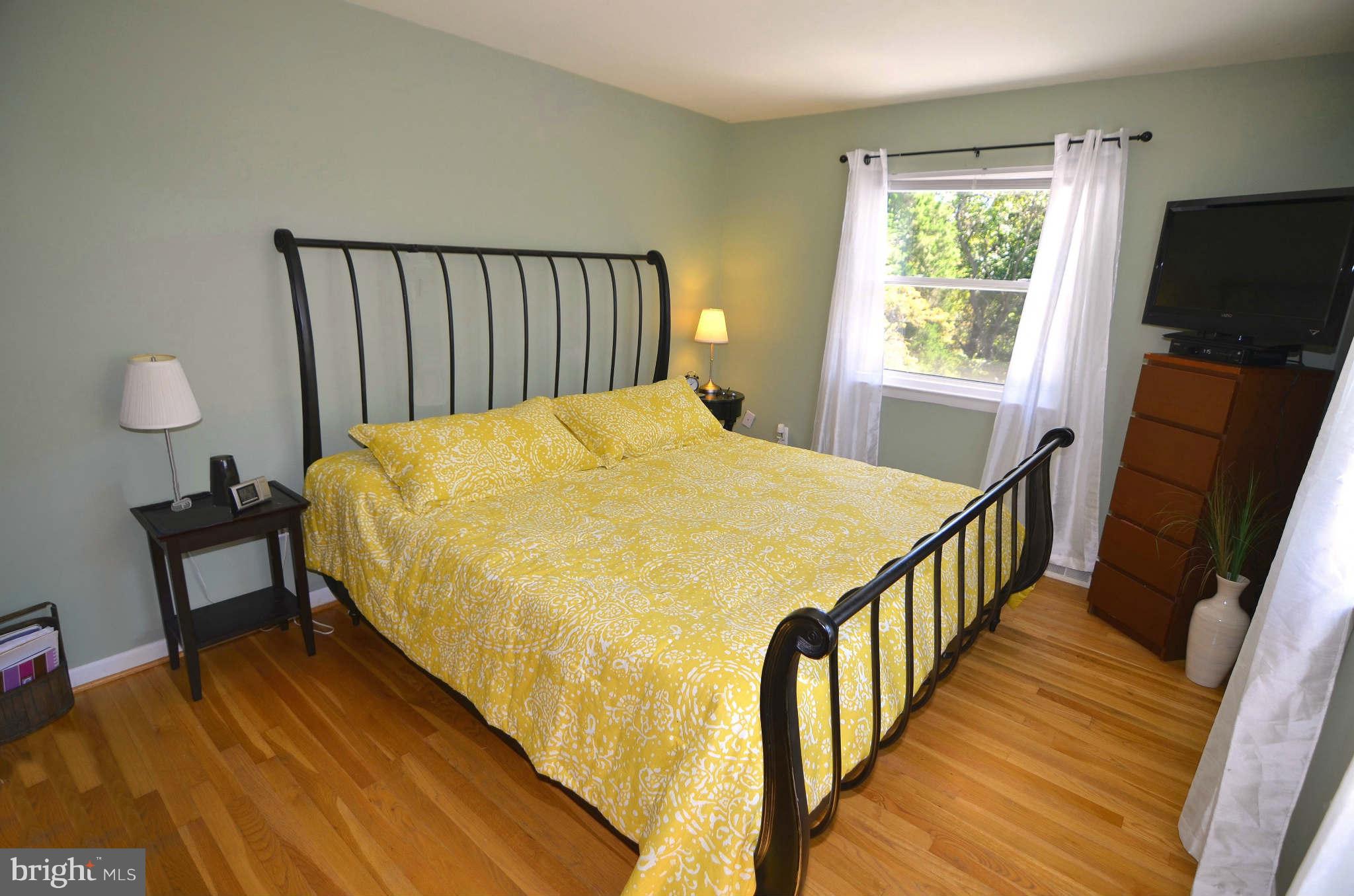 293 Fairhaven Road Tracys Landing, MD 20779 - Photo 9 of 30 Bedroom (Master)