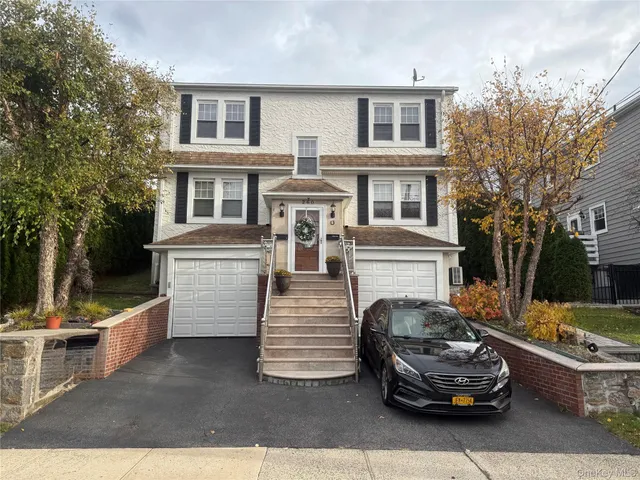 $3,200 | 260 Gainsborg Avenue East, Unit 2, West Harrison, NY 10604