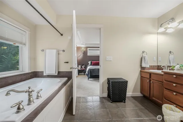 $659,500 | 17401 140th Avenue East, Puyallup, WA 98374