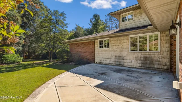 $599,000 | 85 Gray Fox Run, Pinehurst, NC 28374