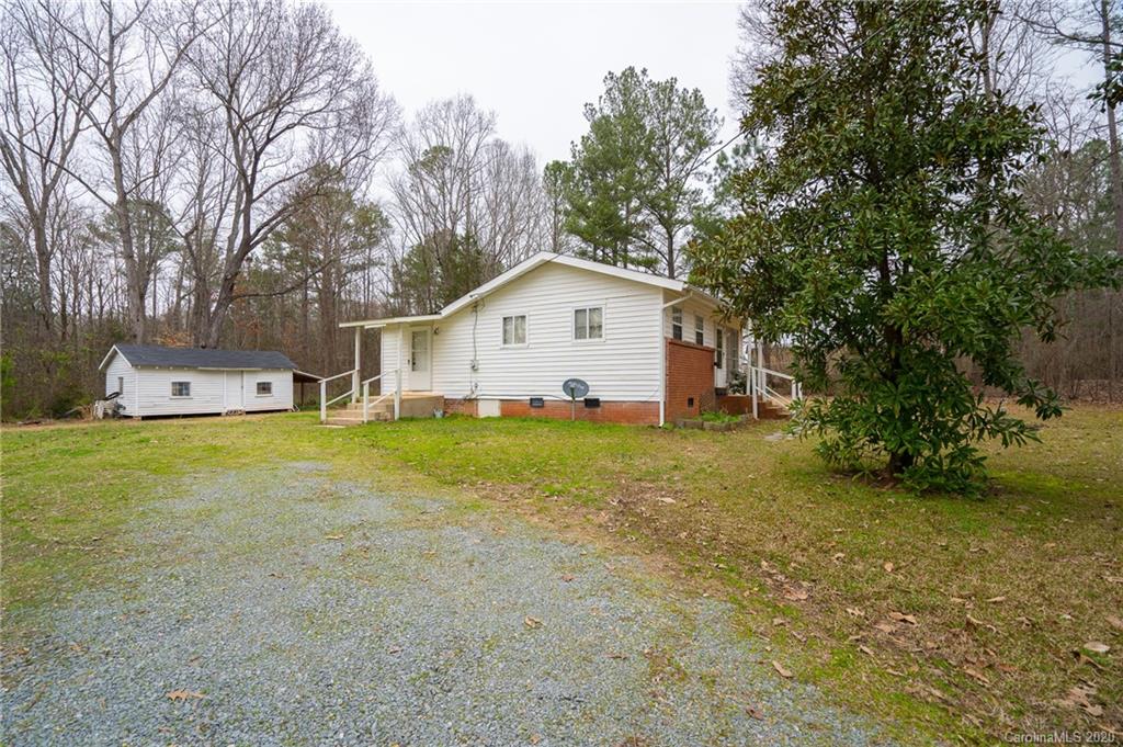 7035 Hector Road Lancaster, SC 29720 - Photo 9 of 38 Gallery Image 9