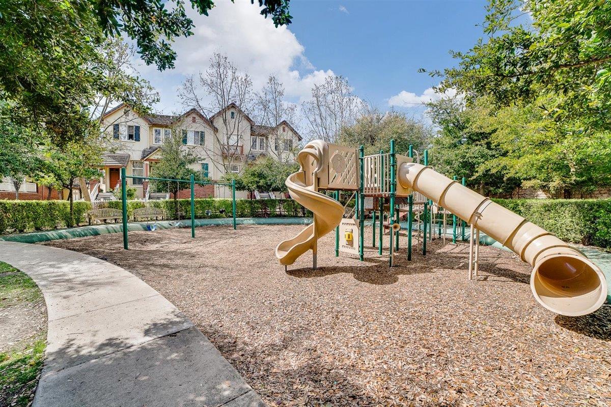 49030 Meadowfaire Common Fremont, CA 94539 - Photo 38 of 52 a view of outdoor space and yard