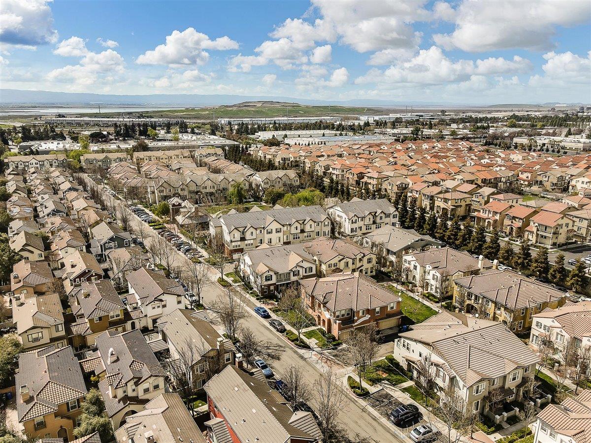 49030 Meadowfaire Common Fremont, CA 94539 - Photo 41 of 52 an aerial view of multiple house