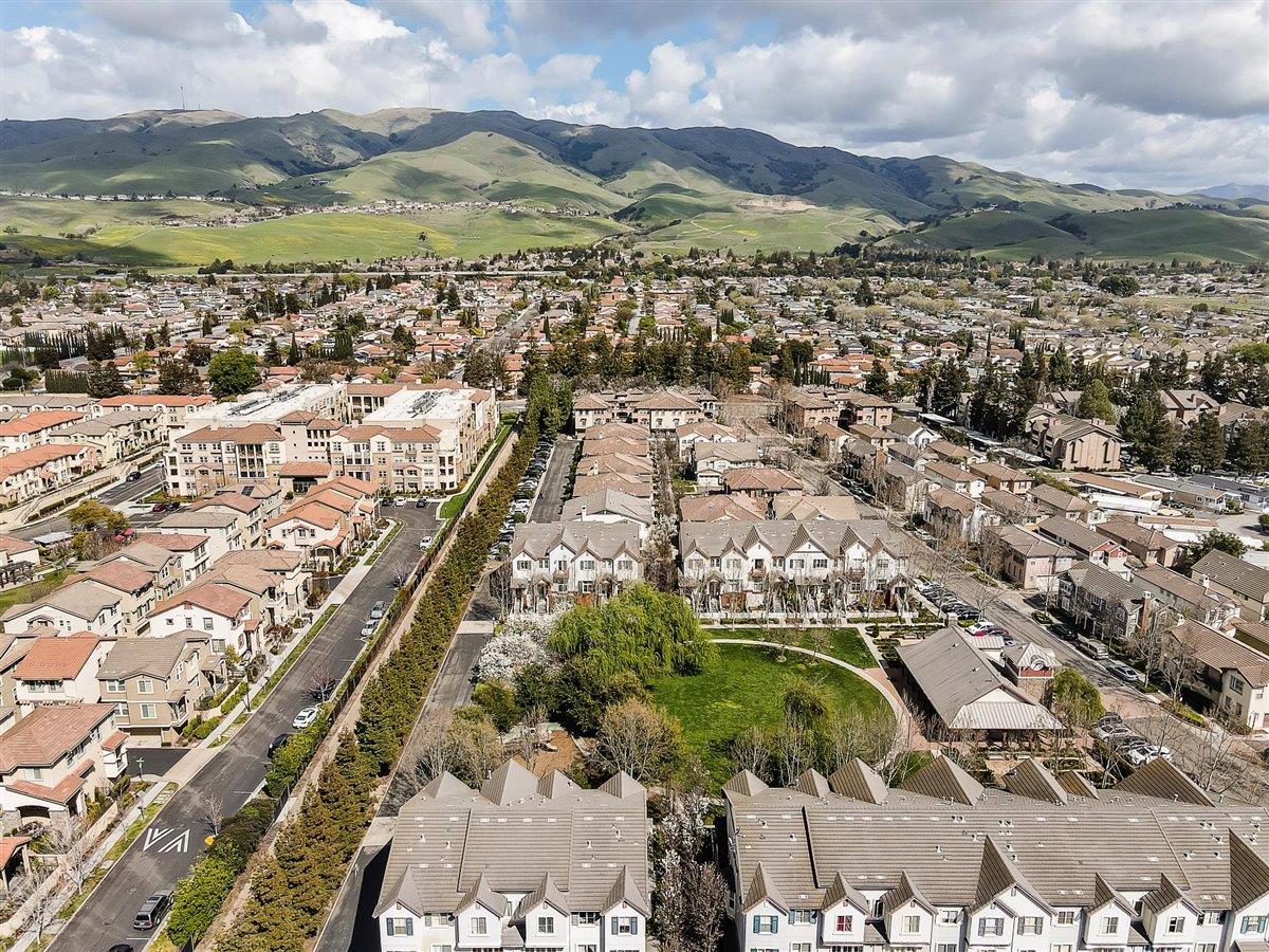 49030 Meadowfaire Common Fremont, CA 94539 - Photo 46 of 52 a view of a city with an ocean