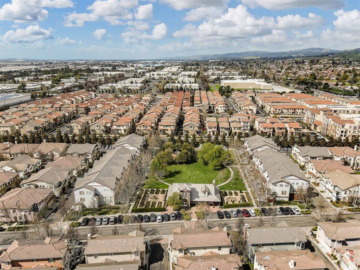 49030 Meadowfaire Common Fremont, CA 94539 - Photo 49 of 52 an aerial view of residential building and ocean view