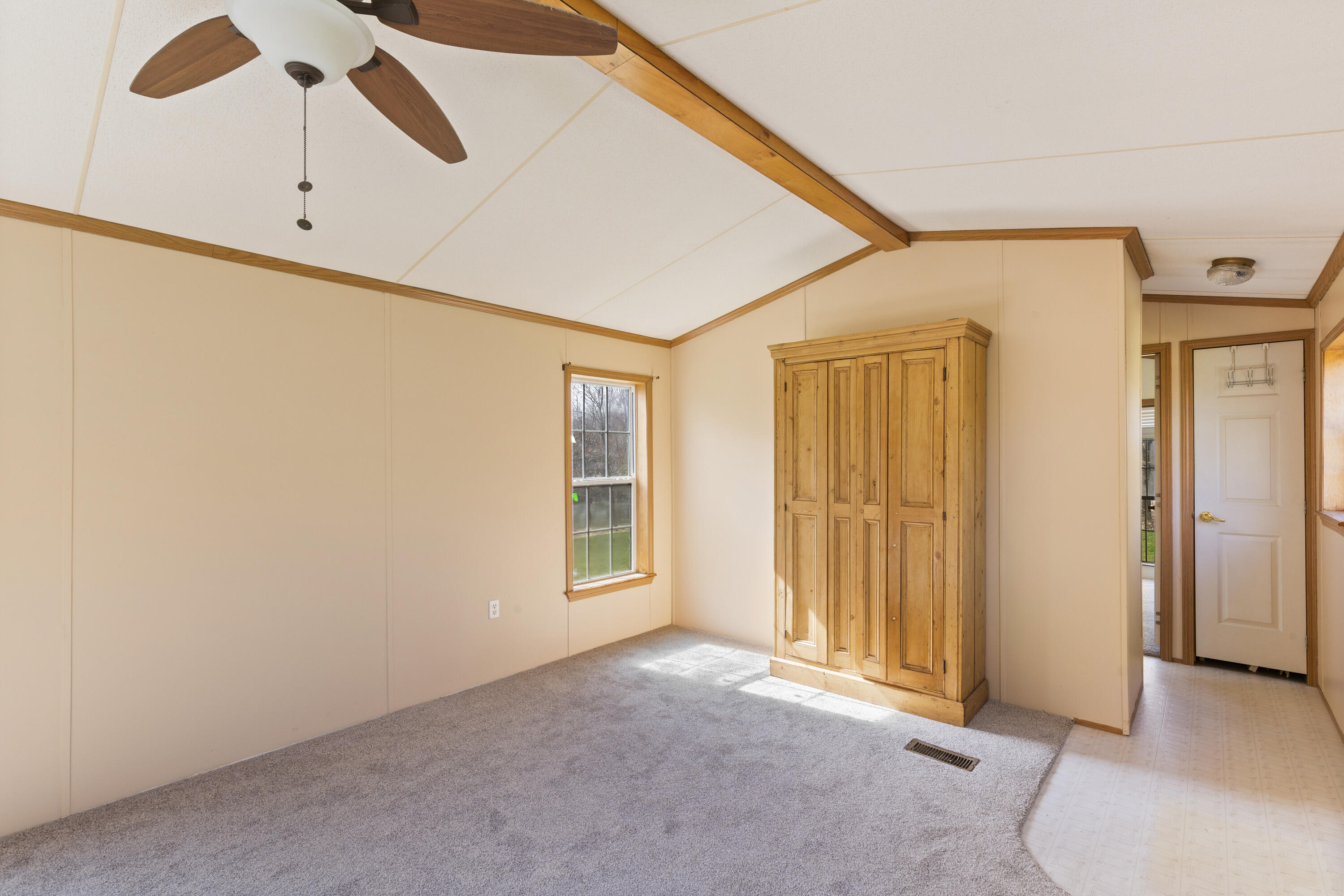 19 Fogler Road Hope, ME 04847 - Photo 7 of 20 09-19FoglerRd-Hope-KS