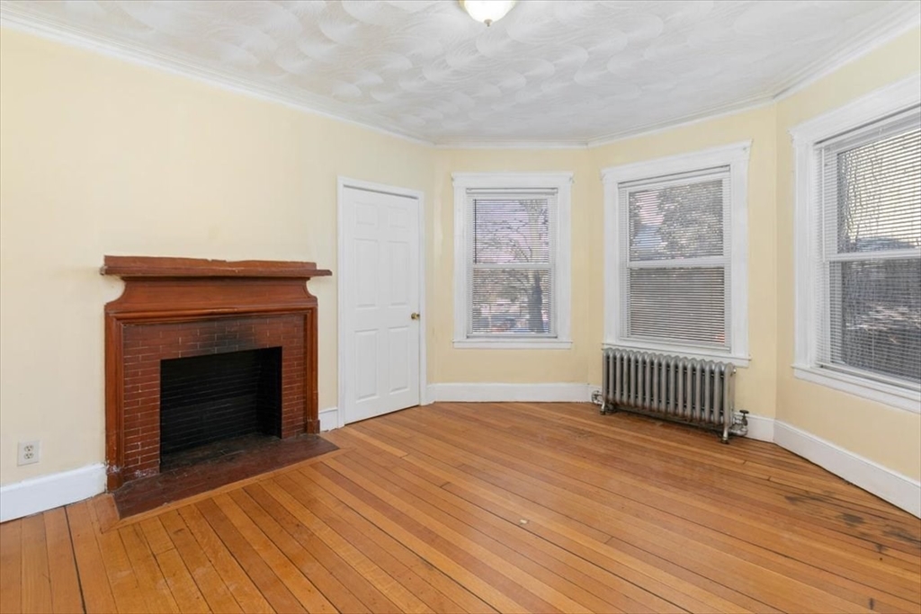 352 Walnut Avenue, Unit 1 Boston, MA 02119 - Photo 16 of 28