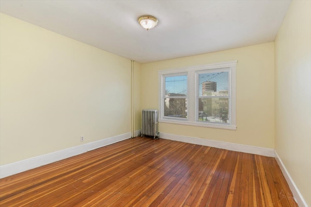 352 Walnut Avenue, Unit 1 Boston, MA 02119 - Photo 20 of 28