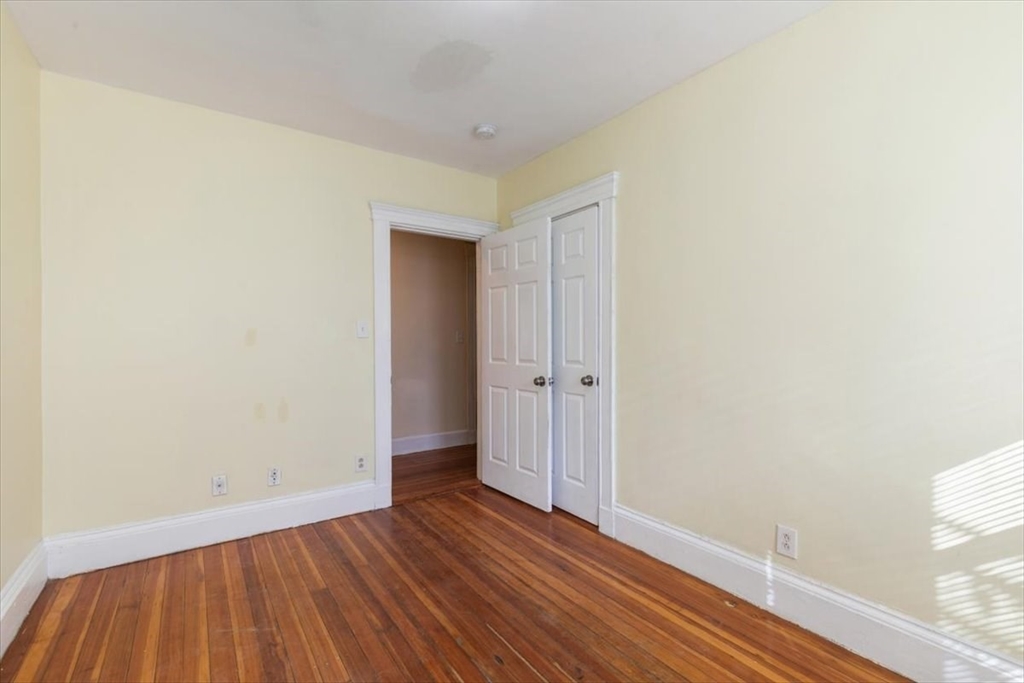 352 Walnut Avenue, Unit 1 Boston, MA 02119 - Photo 25 of 28