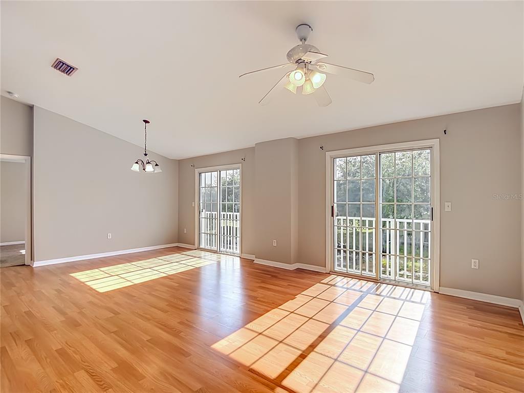 27901 Pleasure Ride Loop Wesley Chapel, FL 33544 - Photo 11 of 44