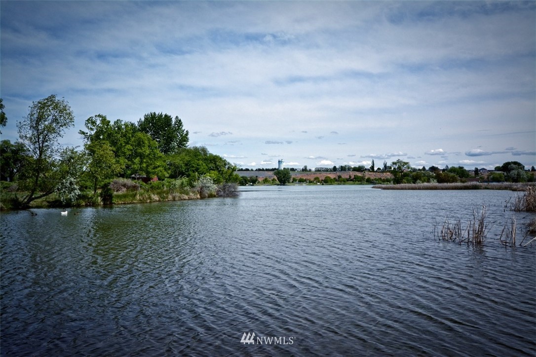 3343 Valley Road Northeast Moses Lake, WA 98837 - Photo 14 of 39 Gallery Image 14