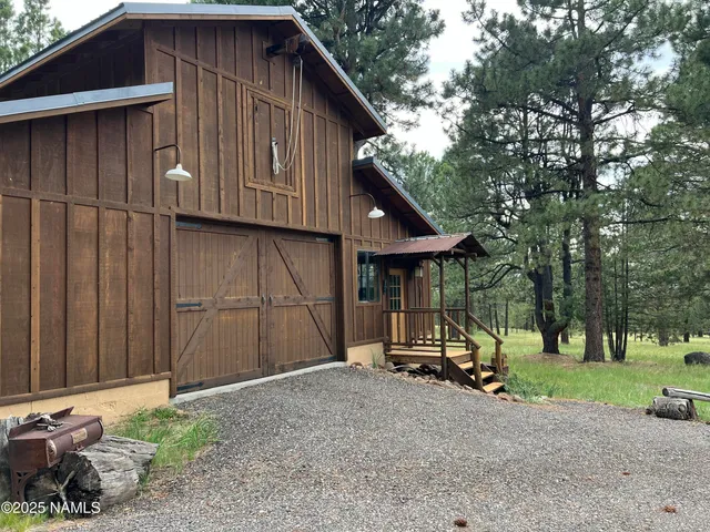 a view of backyard of house
