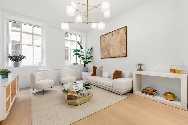 $1,500,000 | 1 Wall Street, Unit 2019 | Financial District