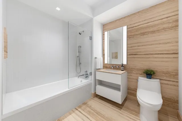 $1,500,000 | 1 Wall Street, Unit 2019 | Financial District