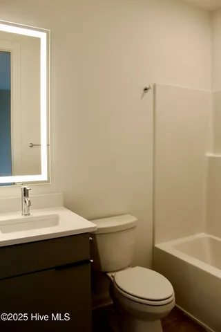 $1,625 | 1108 Castle Street, Unit B, Wilmington, NC 28401