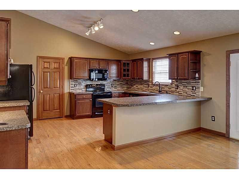 951 North Kuther Road Sidney, OH 45365 - Photo 8 of 23