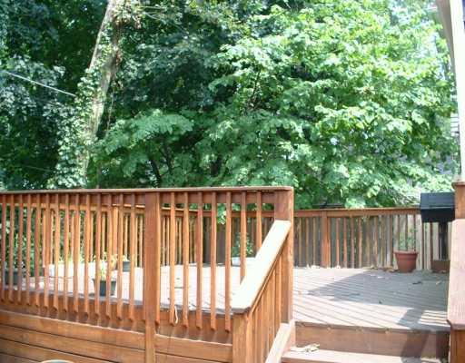 6689 Kinsman Road Pittsburgh, PA 15217 - Photo 8 of 8 Patio/Deck.