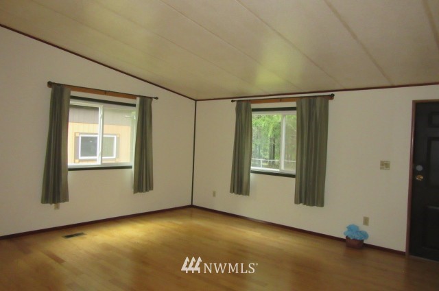 3453 Southeast Bloomfield Road Shelton, WA 98584 - Photo 9 of 24 Gallery Image 9