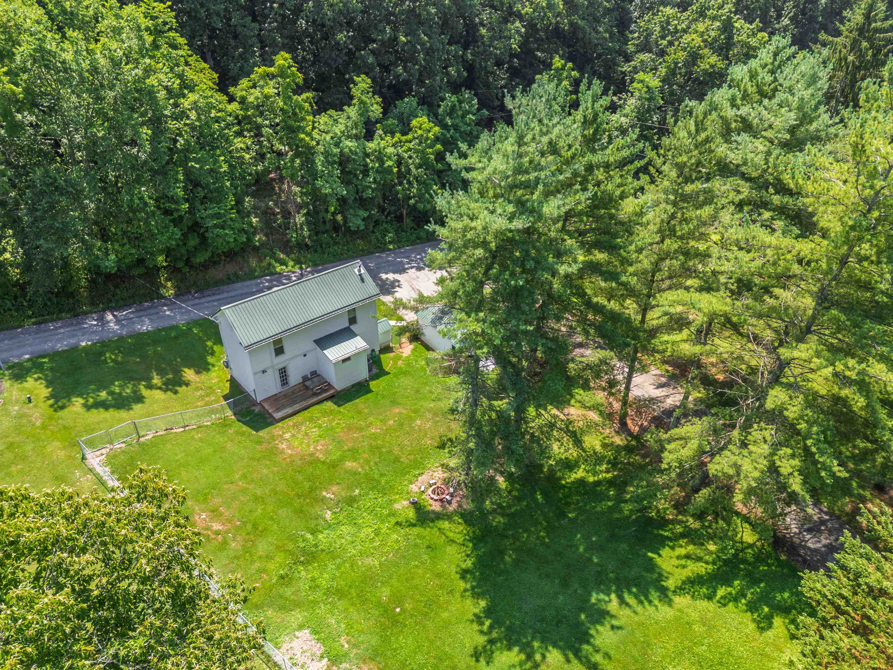 166 Hollow Road Pembroke, VA 24136 - Photo 66 of 68 Gallery Image 66
