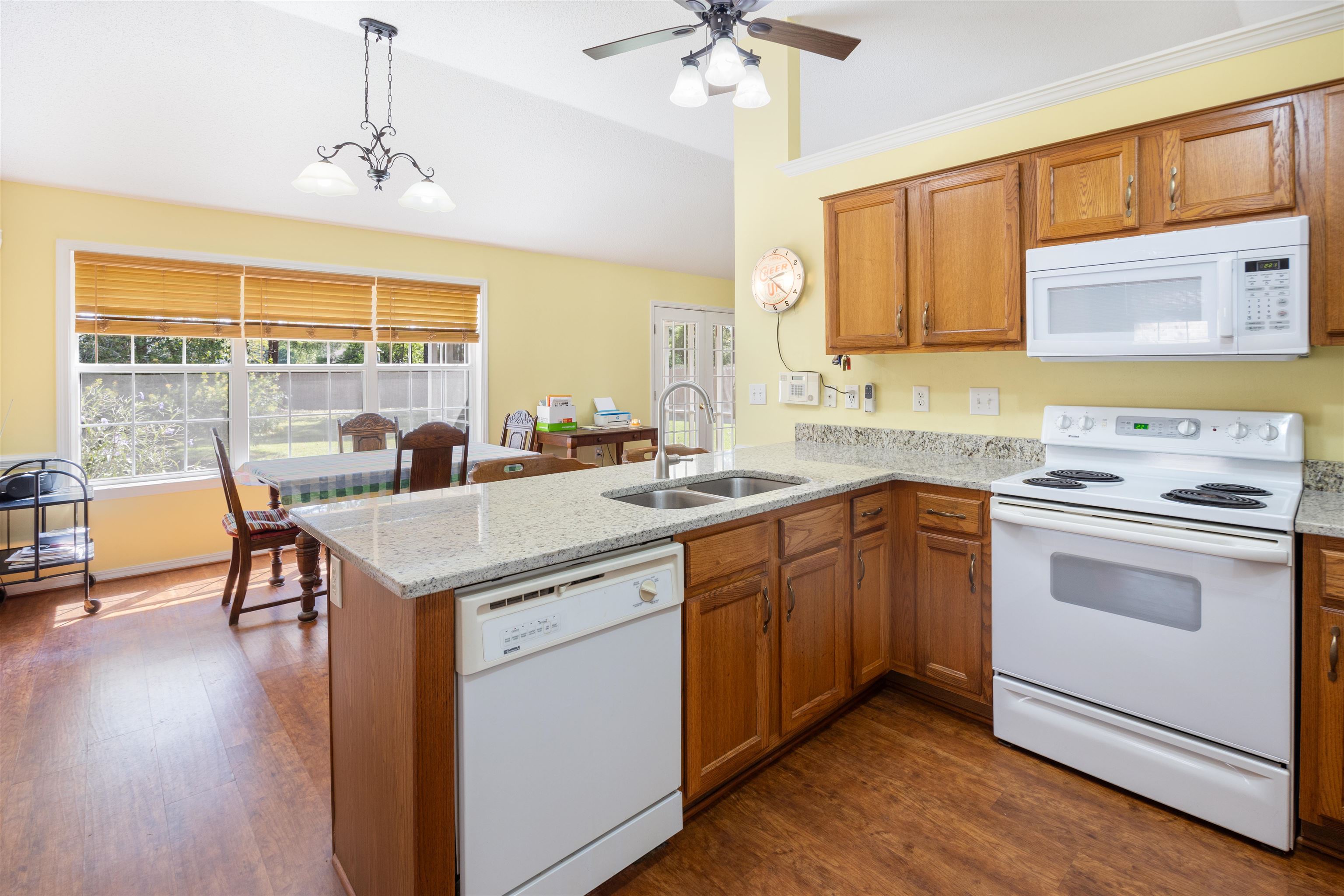 530 Meadow Lane Foley, AL 36535 - Photo 13 of 47
