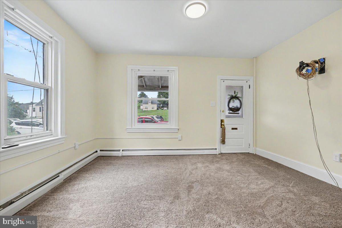 414 Fairview Street Pottstown, PA 19464 - Photo 12 of 40